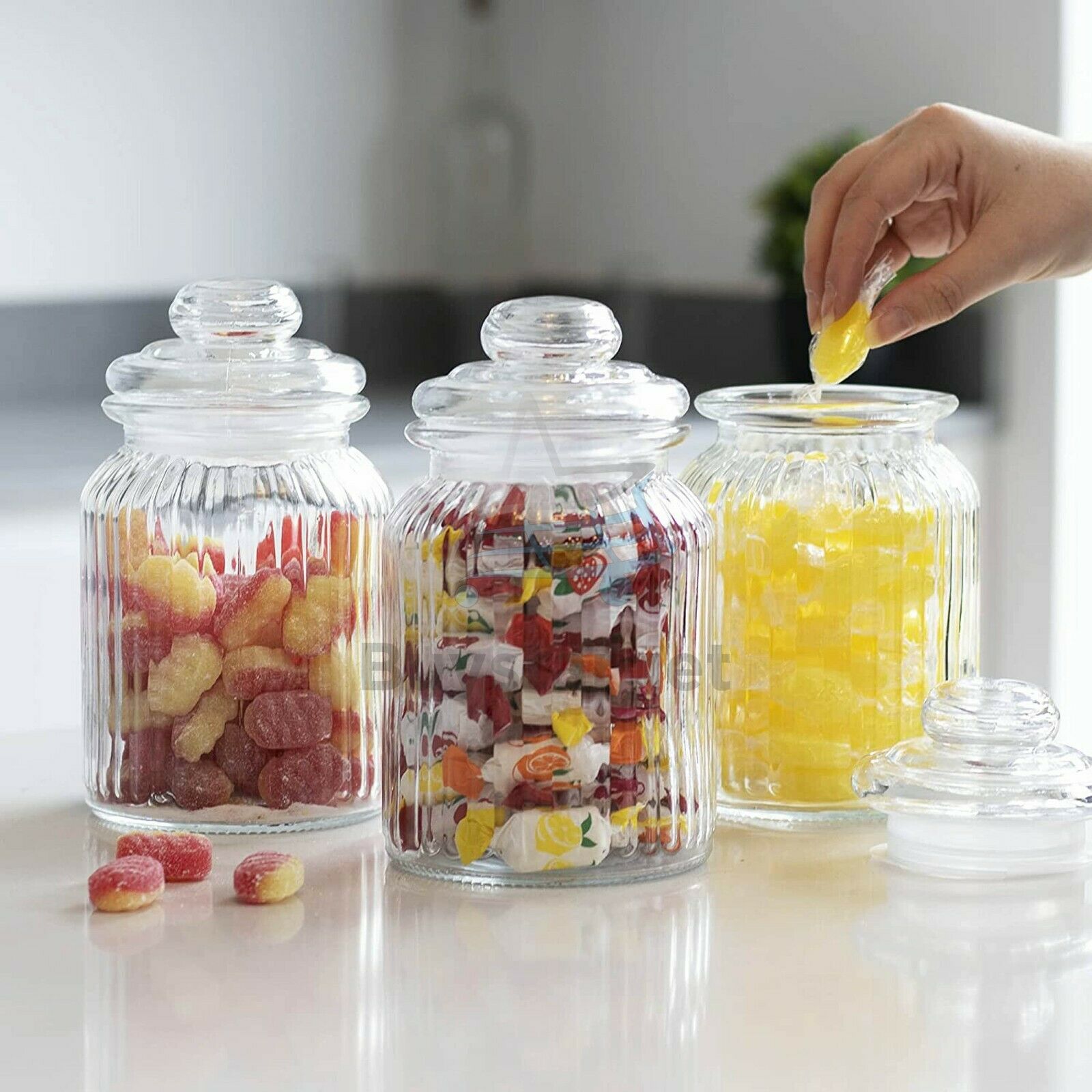 Retro 1.3 Litre Ribbed Glass Storage Jar Airtight Biscuit Cookie Container  Pot